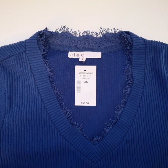 NWT Cleo Ladies Royal Blue Long Sleeves Size XS Straight Fit V-neck Sweater - Picture 4 of 10